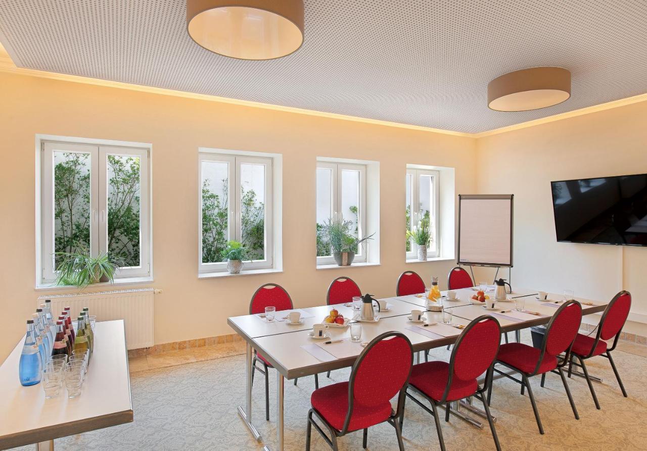 Hotel Villa Medici Bad Schönborn Extérieur photo